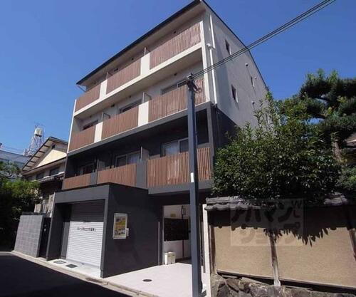 京都府京都市中京区西ノ京伯楽町 築12年10ヶ月 4階建