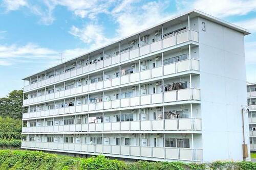 ビレッジハウス石岡１号棟 5階建
