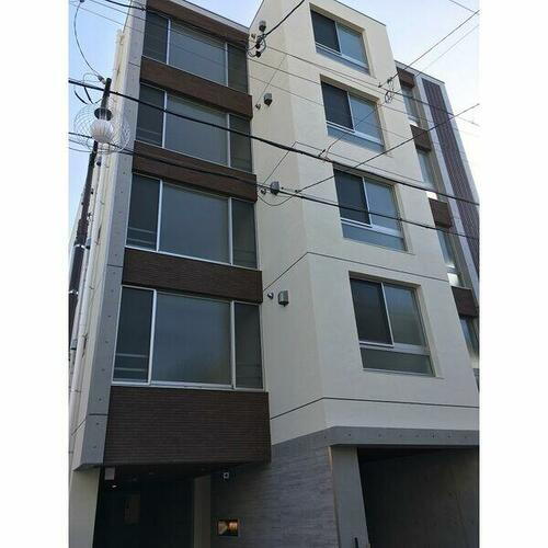 ルオーレ城西（ＬＵＯＲＥ城西） 5階建