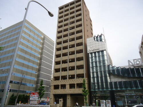 プレサンス名古屋ＳＴＡＴＩＯＮザ・シティ 15階建