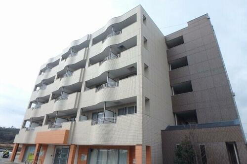 大阪府箕面市彩都粟生南２丁目 築18年10ヶ月 5階建