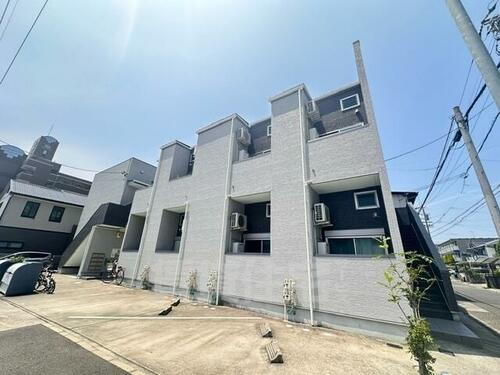 愛知県名古屋市中川区笈瀬町２丁目 2階建