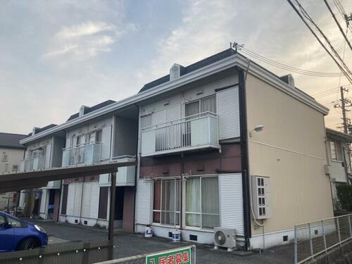 兵庫県姫路市飾磨区中島 2階建