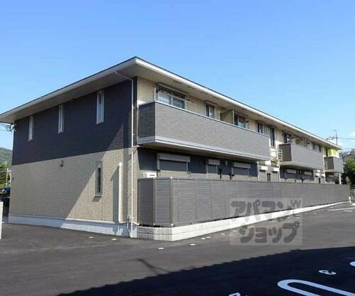 京都府京都市右京区鳴滝桐ケ淵町 2階建 築4年10ヶ月
