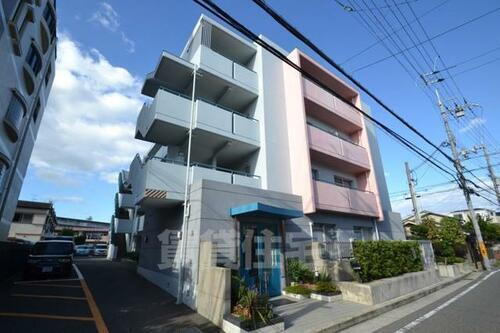 兵庫県尼崎市口田中１丁目 4階建