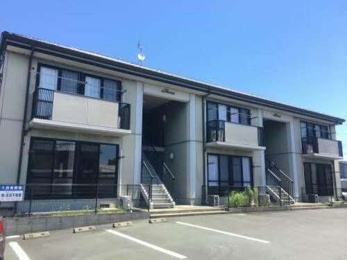クライネスハイム 2階建