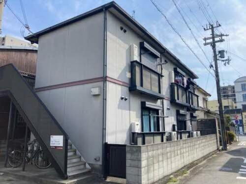 フローラ西新町 2階建