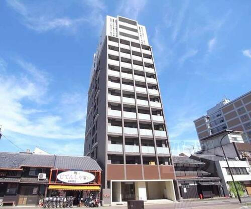 ＩＬ　ＲＯＳＳＯ堀川六角