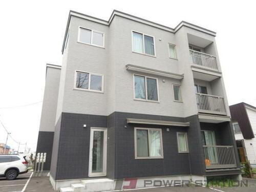 北海道恵庭市黄金北３丁目 賃貸アパート