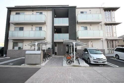 岡山県岡山市北区平田 賃貸マンション