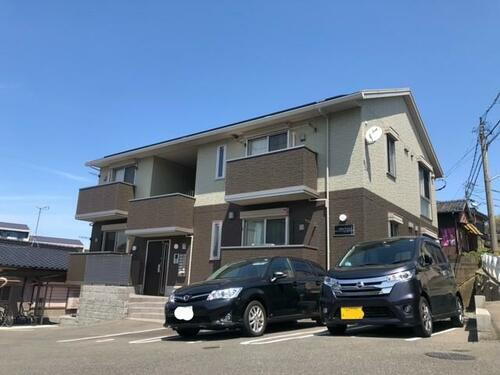 山口県下関市上田中町５丁目 築7年10ヶ月 2階建