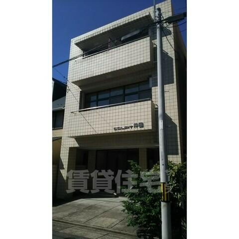コート仲田 3階建