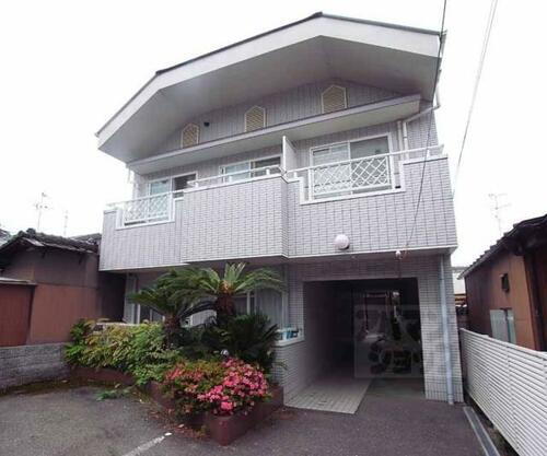 京都府京都市伏見区深草藪之内町 2階建