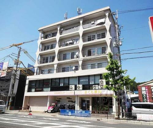 コープみささぎ 6階建