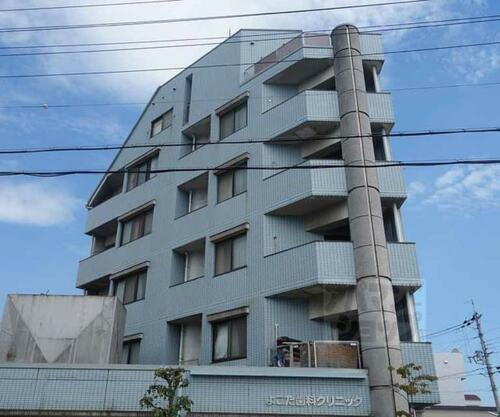 コスモプラザ 6階建