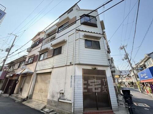 大阪府門真市石原町 3階建