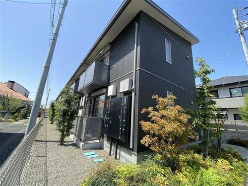 愛媛県新居浜市新田町１丁目 賃貸アパート