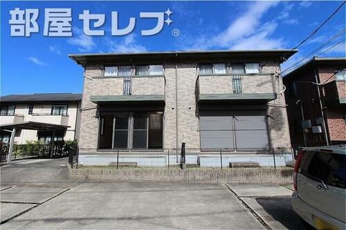 愛知県名古屋市天白区荒池２丁目 テラスハウス