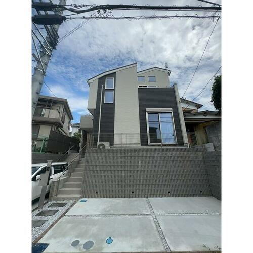 神奈川県横浜市港南区東永谷２丁目 賃貸一戸建て