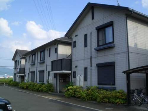 ルミエール千代　Ａ 2階建