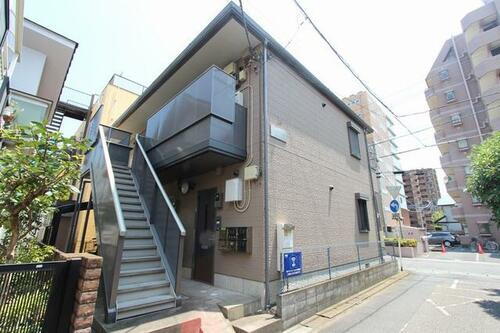 シャルマン　茜 2階建