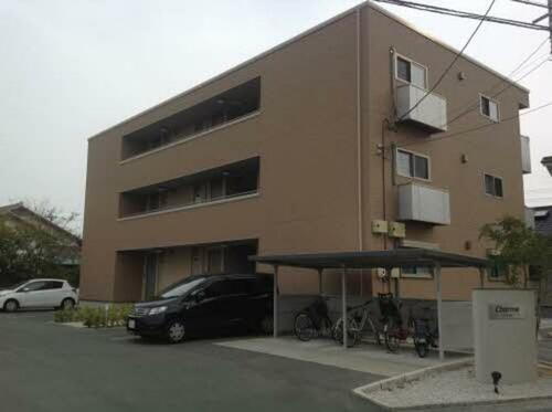 Ｃｈａｒｍｅ 3階建