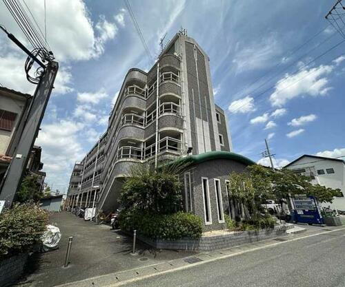 アヴェルデ十ヶ坪 4階建