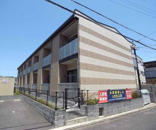 京都府京都市右京区嵯峨罧原町 2階建