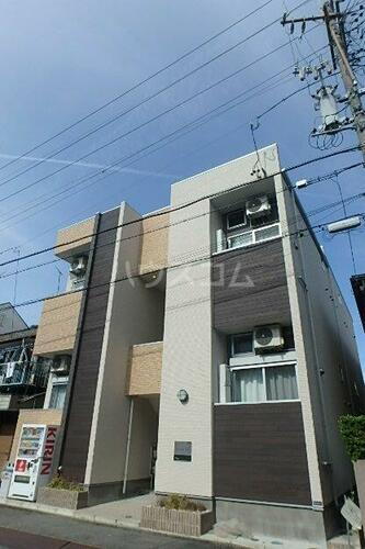 アップルハイム 2階建