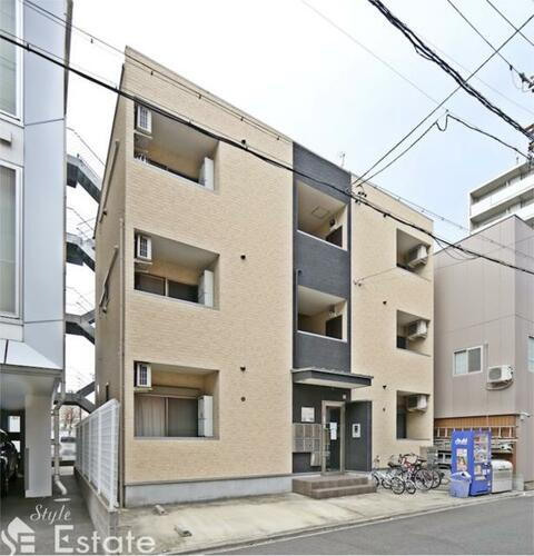 愛知県名古屋市中区新栄１丁目 3階建 築6年10ヶ月