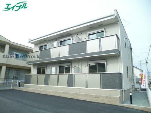 三重県津市柳山津興 賃貸アパート