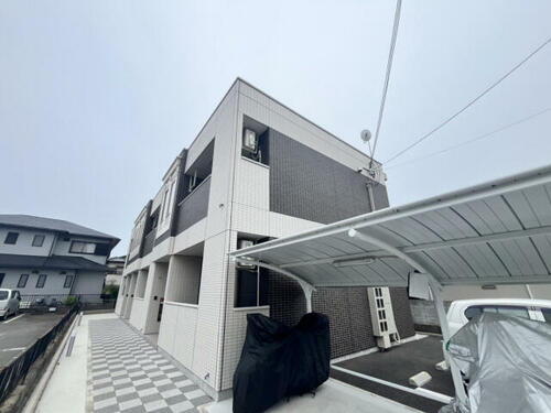 グラン・クレスト 2階建