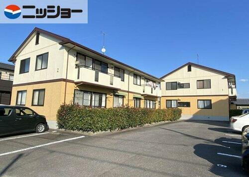 ハピネス８２ 2階建