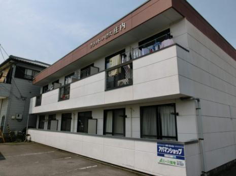 愛媛県新居浜市庄内町３丁目 賃貸アパート