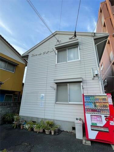福岡県北九州市小倉北区井堀１丁目 2階建
