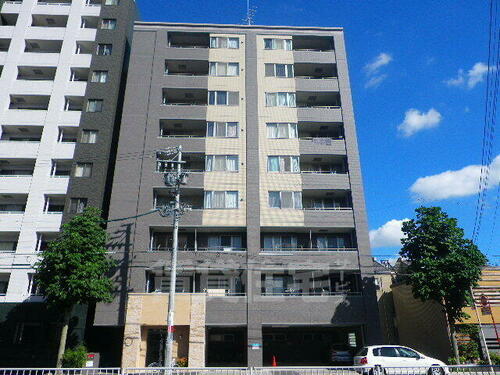 愛知県名古屋市中区新栄３丁目 9階建