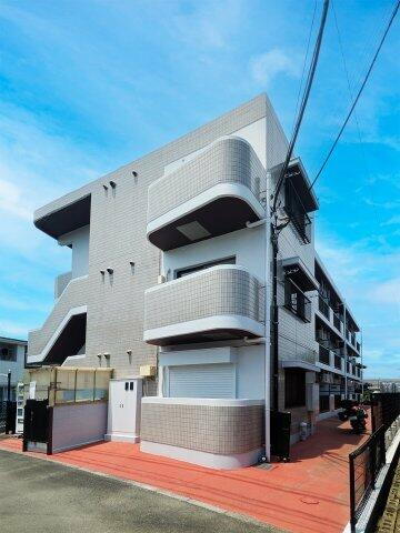 茨城県石岡市若松３丁目 賃貸マンション