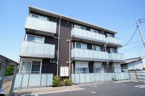 フルールⅡ番館 3階建