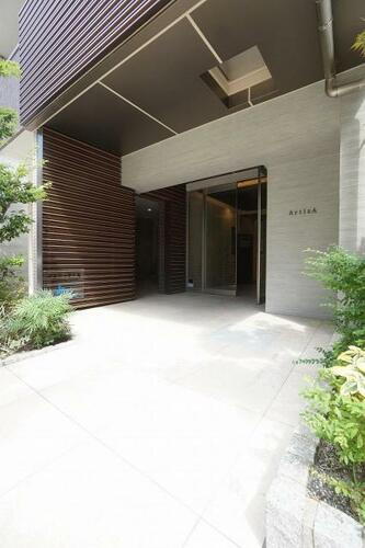 アルティザ平尾 12階建