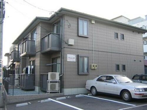 フラッツ八幡 2階建