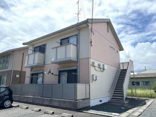 マメゾン雅 2階建