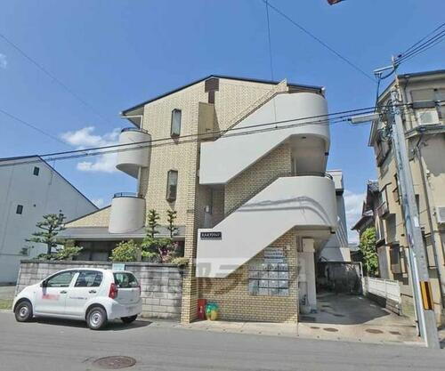 大八木マンション 3階建