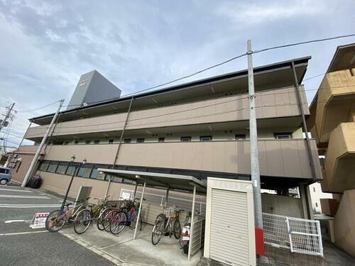 兵庫県姫路市西庄 3階建 築33年7ヶ月