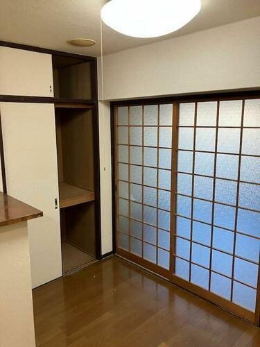 チェリベ輝国 5階建