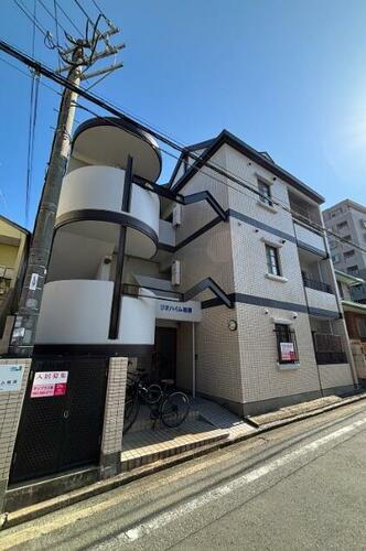 リオハイム祖原 3階建