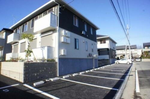 ラ・クレール　Ｂ 2階建