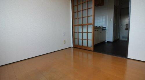 コーポひかり 2階建