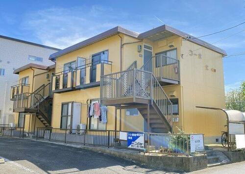 コーポ宝Ｃ 2階建