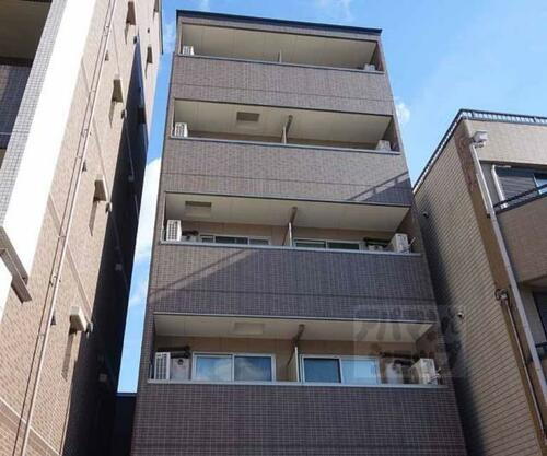京都府京都市下京区醒ケ井通六条上る佐女牛井町 築11年4ヶ月 5階建