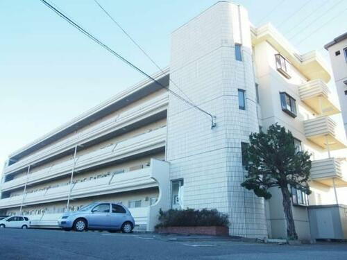 サンエイハイム 4階建